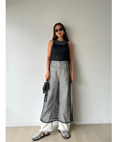 TRUNC(トランクエイティーエイト)の「Glitter Mesh Dress(ワンピース・レディース・ゴールド/ブラック・FREE)」の7枚目の写真