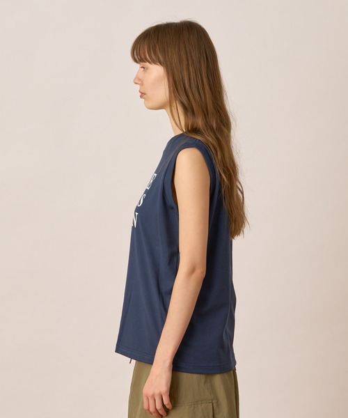 ALLUMER(アリュメール)の「スリーブレスプリントTシャツ(HERE)(Tシャツ/カットソー・レディース・ホワイト系その他/ネイビー・1)」の15枚目の写真