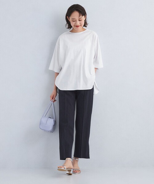 green label relaxing（グリーンレーベルリラクシング）の「KOKAGE タック ラウンドヘム プルオーバー カットソー -接触冷感・UVカット-（Tシャツ/カットソー・レディース・ベージュ/ネイビー/オフホワイト/ブラック・FREE）」の5枚目の写真