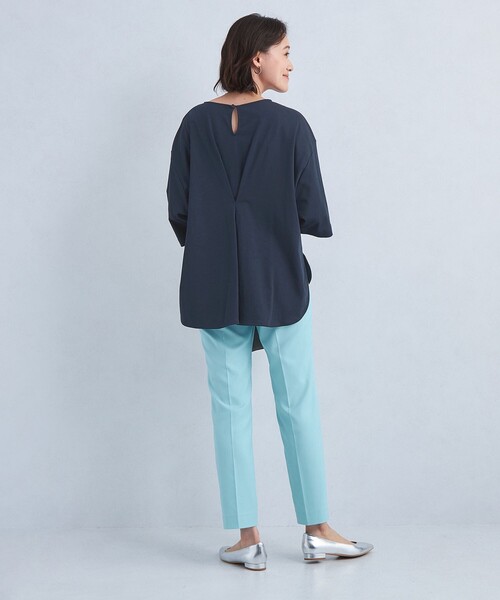 green label relaxing（グリーンレーベルリラクシング）の「KOKAGE タック ラウンドヘム プルオーバー カットソー -接触冷感・UVカット-（Tシャツ/カットソー・レディース・ベージュ/ネイビー/オフホワイト/ブラック・FREE）」の20枚目の写真