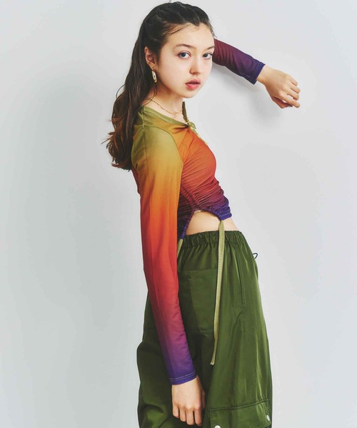 atmos pink（アトモスピンク）の「atmos pink Shirring See-through Top / アトモス ピンク シャーリング シースルー トップ（Tシャツ/カットソー・レディース・ブルー/オレンジ/ブラック・FREE）」の11枚目の写真