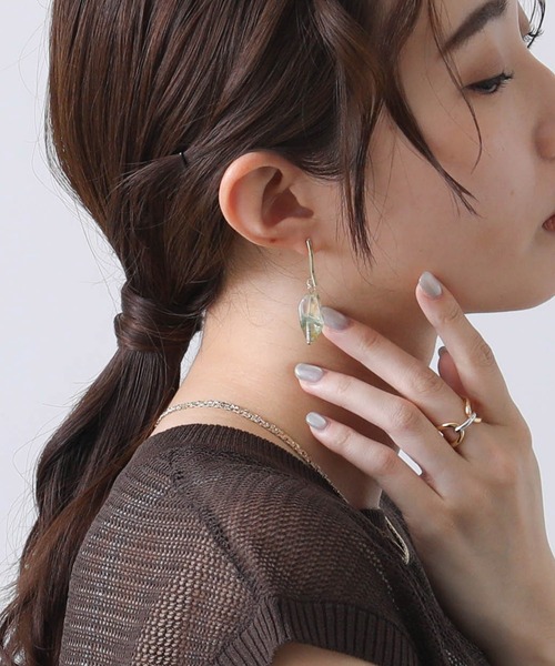 Gready Brilliant（グレディブリリアン）の「クリアＧＲＮピアス（ピアス（両耳用）・レディース・グリーン・FREE）」の12枚目の写真