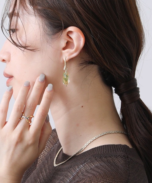 Gready Brilliant（グレディブリリアン）の「クリアＧＲＮピアス（ピアス（両耳用）・レディース・グリーン・FREE）」の11枚目の写真