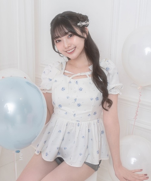 セール】花柄サテンペプラムトップス（その他トップス）｜Honey  