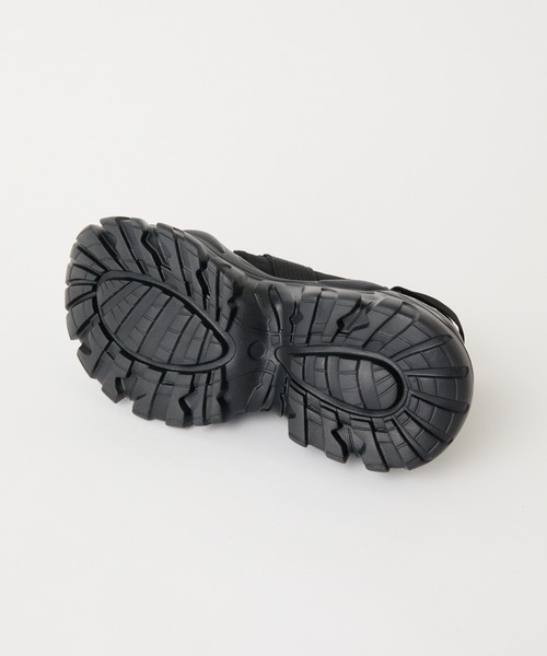 COLONY 2139（コロニートゥーワンスリーナイン）の「ベルトスニーカー（スニーカー・レディース・ブラック・SMALL/MEDIUM/LARGE）」の4枚目の写真