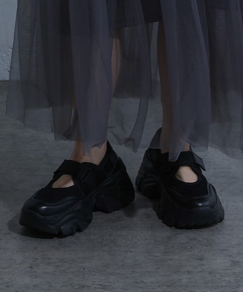 COLONY 2139（コロニートゥーワンスリーナイン）の「ベルトスニーカー（スニーカー・レディース・ブラック・SMALL/MEDIUM/LARGE）」の18枚目の写真