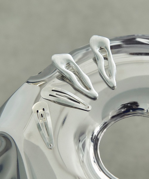 GOLDY（ゴールディ）の「プランプ メタル ヘアー クリップ & ヘアピン（ヘアピン・レディース・ゴールド/シルバー系その他/ゴールド系その他/シルバー・FREE）」の2枚目の写真