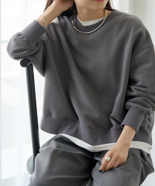 PUAL CE CIN（ピュアルセシン）の「裏起毛シンプルスウェットプルオーバー（スウェット・レディース・チャコールグレー/グレイッシュベージュ/オートミール/モカ・FREE）」の2枚目の写真