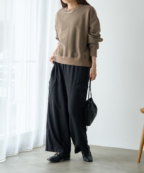 PUAL CE CIN（ピュアルセシン）の「裏起毛シンプルスウェットプルオーバー（スウェット・レディース・チャコールグレー/グレイッシュベージュ/オートミール/モカ・FREE）」の20枚目の写真