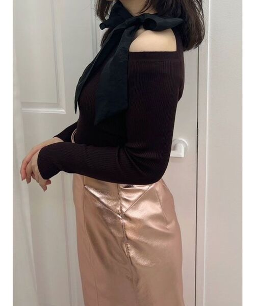 MERCURYDUO（マーキュリーデュオ）の「サイドリボンニット（ニット/セーター・レディース・ブラック/オフホワイト/ブラウン・FREE）」の20枚目の写真