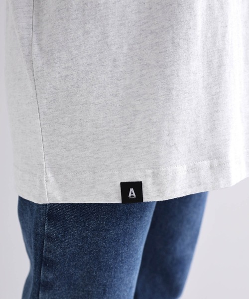 ANME(アンメ)の「エンブロイダリーポケット付き長袖Tシャツ(Tシャツ/カットソー・レディース・ブラック/オフホワイト/オートミール・M/L)」の6枚目の写真