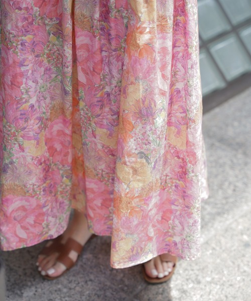 HUIT bouquet（ユイット）の「ギャザー フレアスカート Made with Liberty Fabric HUIT（スカート・レディース・ピンク/ブルー・S/M）」の10枚目の写真