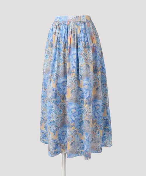 HUIT bouquet（ユイット）の「ギャザー フレアスカート Made with Liberty Fabric HUIT（スカート・レディース・ピンク/ブルー・S/M）」の11枚目の写真