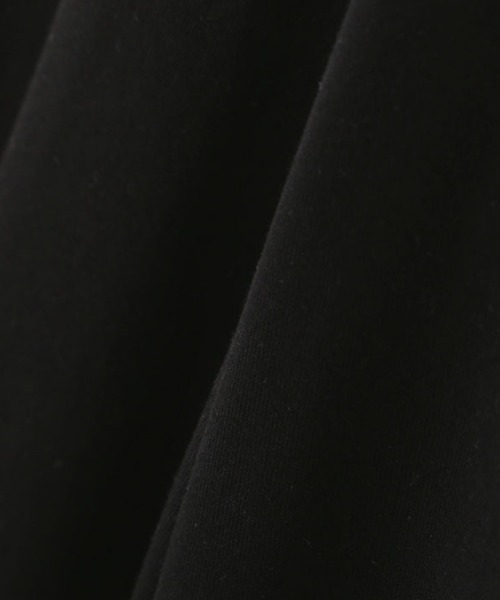 ETRE TOKYO（エトレトウキョウ）の「Vネックリラクシーオールインワン