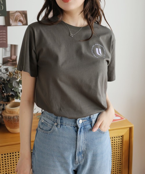 Girly Doll(ガーリードール)の「オリジナルプリントロゴTシャツ(Tシャツ/カットソー・レディース・ダークグレー/ピンク/ベージュ・F)」の4枚目の写真