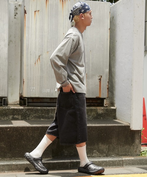 SHORT ROUND（ショートラウンド）の「SHORT ROUND/ピグメントジオメトリックロゴT（Tシャツ/カットソー・メンズ・スミクロ/グレー・LARGE/MEDIUM）」の20枚目の写真