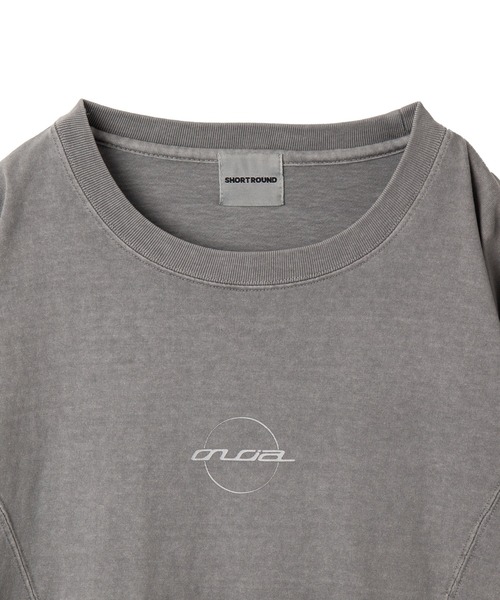 SHORT ROUND（ショートラウンド）の「SHORT ROUND/ピグメントジオメトリックロゴT（Tシャツ/カットソー・メンズ・スミクロ/グレー・LARGE/MEDIUM）」の16枚目の写真