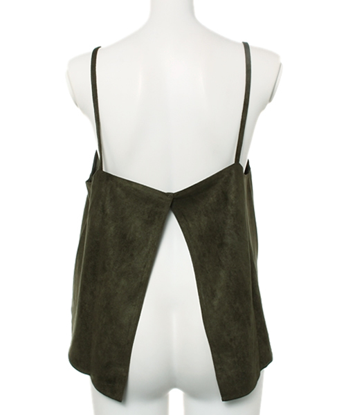 CIAOPANIC（チャオパニック）の「【Ciaopanic】　スエードキャミソール（シャツ/ブラウス・レディース・キャメル/カーキ/ベージュ・FREE）」の5枚目の写真