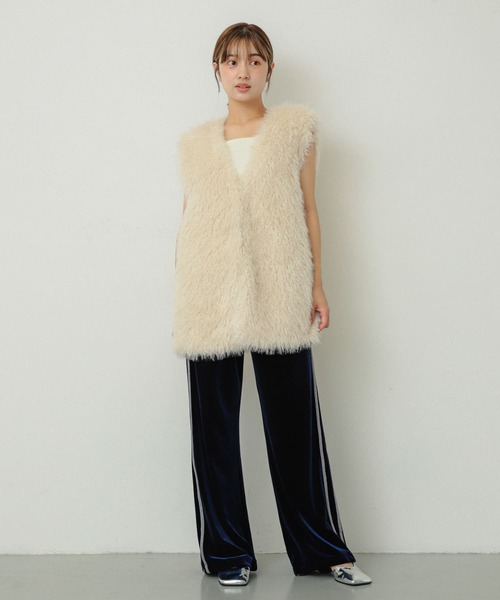 SENSE OF PLACE by URBAN RESEARCH(センスオブプレイスバイアーバンリサーチ)の「ロングファーベスト(ベスト・レディース・ブラウン/アイボリー/グレー・ONE)」の22枚目の写真