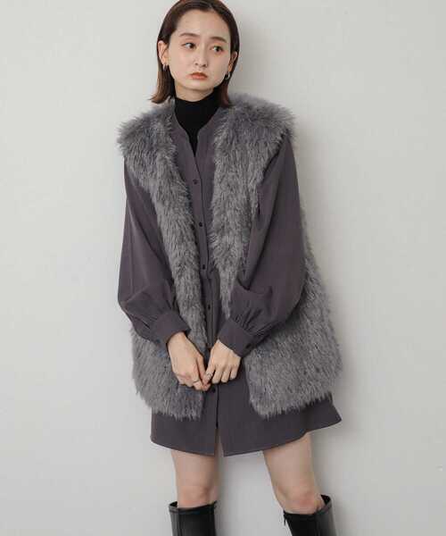 SENSE OF PLACE by URBAN RESEARCH(センスオブプレイスバイアーバンリサーチ)の「ロングファーベスト(ベスト・レディース・ブラウン/アイボリー/グレー・ONE)」の19枚目の写真