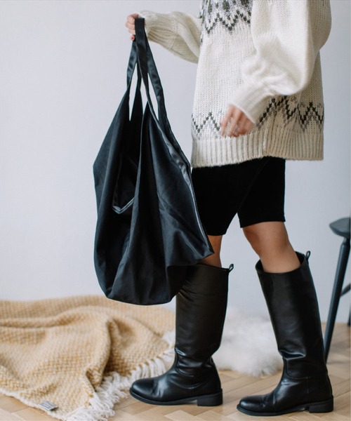 SUWDEE(スーディー)の「nylon big bag(トートバッグ・レディース・ブラック・FREE)」の4枚目の写真