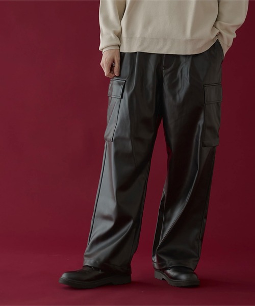 LUCY（ルーシー）の「LUCY/エコレザーカーゴスラックス（スラックス・メンズ・ブラック・LARGE/MEDIUM）」の4枚目の写真