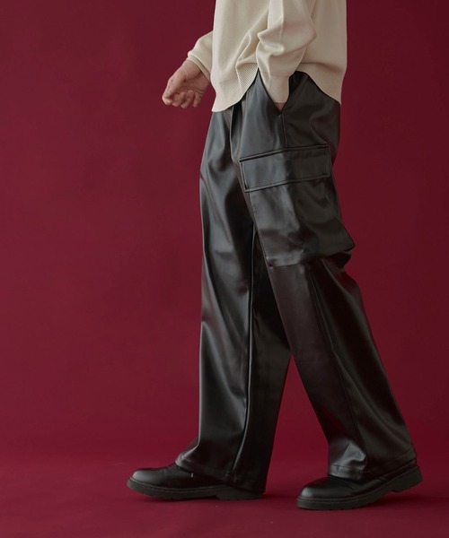 LUCY（ルーシー）の「LUCY/エコレザーカーゴスラックス（スラックス・メンズ・ブラック・LARGE/MEDIUM）」の6枚目の写真