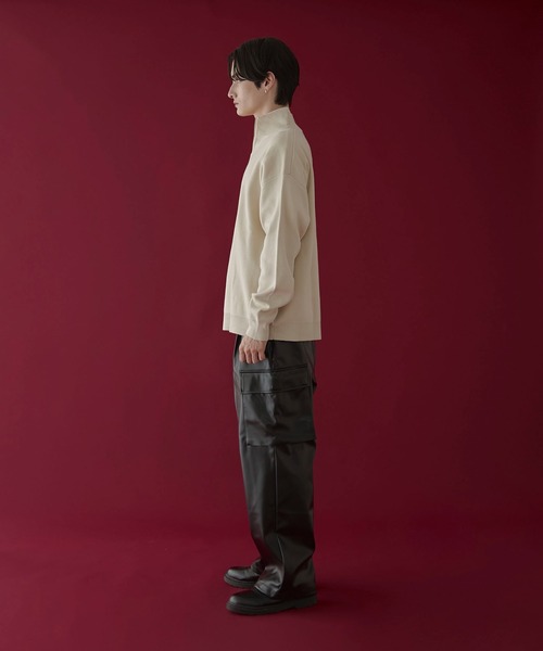 LUCY（ルーシー）の「LUCY/エコレザーカーゴスラックス（スラックス・メンズ・ブラック・LARGE/MEDIUM）」の9枚目の写真