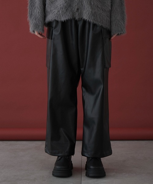 LUCY（ルーシー）の「LUCY/エコレザーカーゴスラックス（スラックス・メンズ・ブラック・LARGE/MEDIUM）」の17枚目の写真