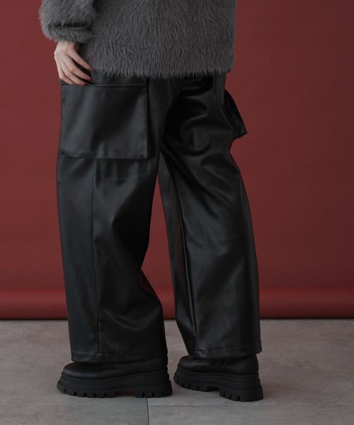 LUCY（ルーシー）の「LUCY/エコレザーカーゴスラックス（スラックス・メンズ・ブラック・LARGE/MEDIUM）」の20枚目の写真