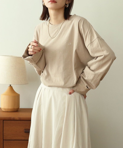 NOAHL（ノアル）の「【NOAHL】ヴィンテージライク刺繍ロンT（Tシャツ/カットソー・レディース・オフホワイト/ブルーグレー/キナリ/モカ/チャコール/ブラウン/ライトグリーン・S/FREE）」の11枚目の写真