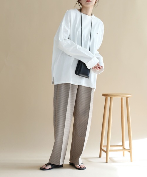 NOAHL（ノアル）の「【NOAHL】ヴィンテージライク刺繍ロンT（Tシャツ/カットソー・レディース・オフホワイト/ブルーグレー/キナリ/モカ/チャコール/ブラウン/ライトグリーン・S/FREE）」の22枚目の写真