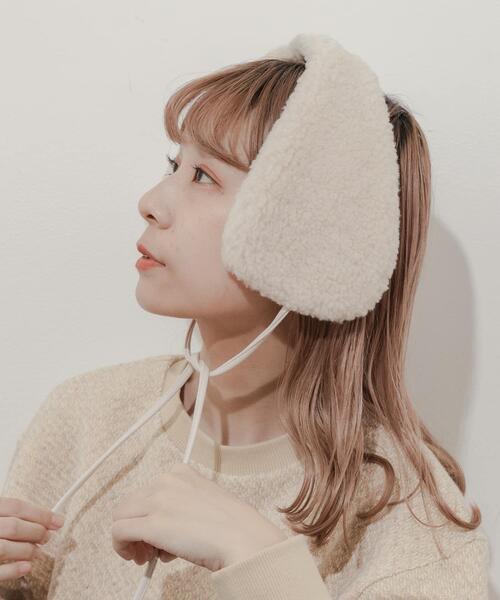 SMELLY（スメリー）の「ストラップボアイヤーマフ（イヤーマフ・レディース・アイボリー/ベージュ・-）」の2枚目の写真