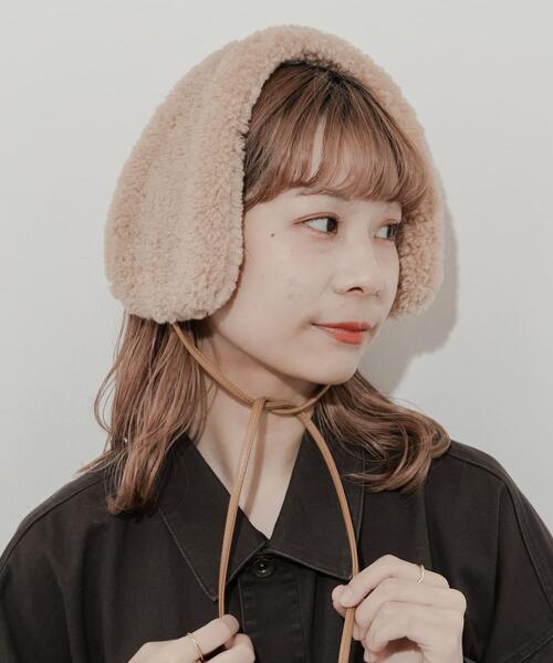 SMELLY（スメリー）の「ストラップボアイヤーマフ（イヤーマフ・レディース・アイボリー/ベージュ・-）」の10枚目の写真