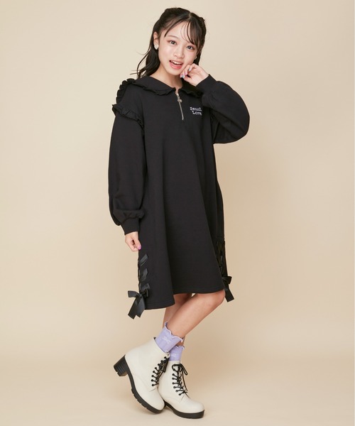 JENNI love(ジェニィラブ)の「【コットン100%】すそレースアップセーラーワンピ(ワンピース・キッズ・ブラック/ラベンダー・130cm/140cm/160cm/150cm)」の3枚目の写真