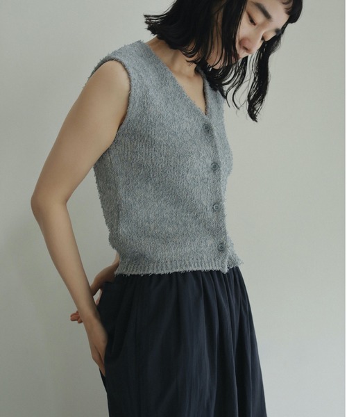 anuke（アンヌーク）の「Knotyarn Knit Vest（ベスト）」 - WEAR