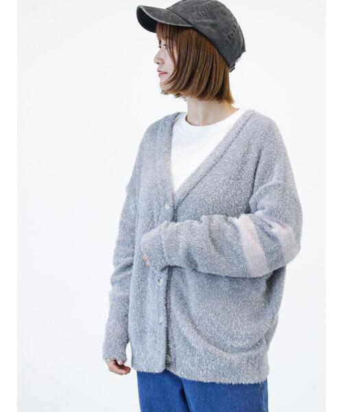 Lugnoncure（ルノンキュール）の「ラメシャギー袖ラインカーディガン（カーディガン/ボレロ・レディース・オフホワイト/ブラック/グレー・F）」の3枚目の写真