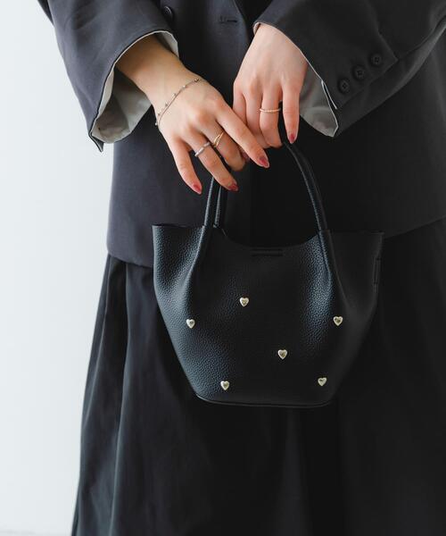 RODE SKO(ロデスコ)の「ハートスタッズショルダーバッグ(ショルダーバッグ・レディース・ブラック/グレー系その他/グレー・ONE)」の9枚目の写真