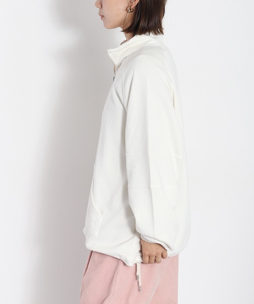 cepo(セポ)の「〈セットアップ対応〉16/10 裏毛ハーフジッププルオーバー(スウェット・レディース・オフホワイト/チャコール・M)」の14枚目の写真