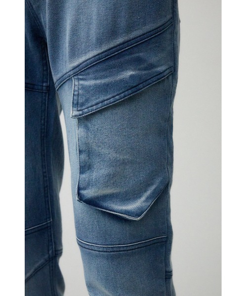 AZUL by moussy（アズールバイマウジー）の「AZUL DENIM ファティーグジョグ（デニムパンツ・メンズ・ブラック/ブルー・MEDIUM/LARGE）」の19枚目の写真