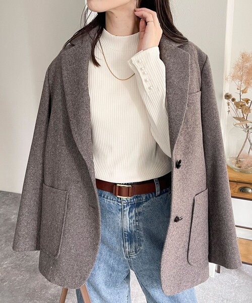 fredy emue（フレディエミュ）の「袖口パールリブモックネックプルオーバー（その他トップス・レディース・ブラック/オフホワイト/キャメル/ライトグレー・38）」の8枚目の写真