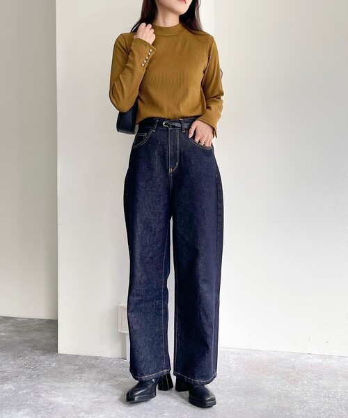 fredy emue（フレディエミュ）の「袖口パールリブモックネックプルオーバー（その他トップス・レディース・ブラック/オフホワイト/キャメル/ライトグレー・38）」の17枚目の写真