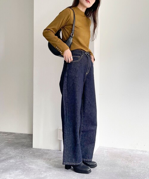 fredy emue（フレディエミュ）の「袖口パールリブモックネックプルオーバー（その他トップス・レディース・ブラック/オフホワイト/キャメル/ライトグレー・38）」の18枚目の写真