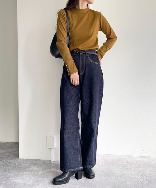 fredy emue（フレディエミュ）の「袖口パールリブモックネックプルオーバー（その他トップス・レディース・ブラック/オフホワイト/キャメル/ライトグレー・38）」の21枚目の写真