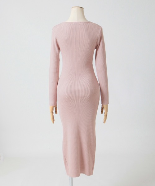 Julia Boutique（ジュリアブティック）の「選べるUネック・ハイネック スリット入りタイトニットワンピース（ワンピース・レディース・ピンク系1/ピンク系2/ブラック系1/アイボリー系1/アイボリー系2/ブラック系2・ONE）」の12枚目の写真