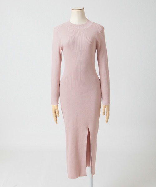 Julia Boutique（ジュリアブティック）の「選べるUネック・ハイネック スリット入りタイトニットワンピース（ワンピース・レディース・ピンク系1/ピンク系2/ブラック系1/アイボリー系1/アイボリー系2/ブラック系2・ONE）」の7枚目の写真