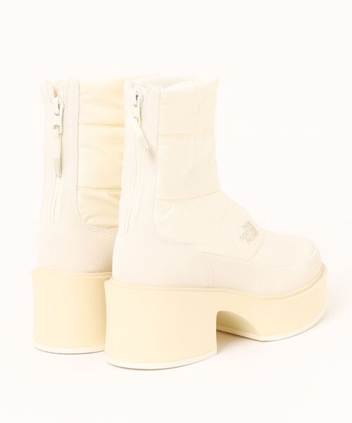 THE NORTH FACE（ザノースフェイス）の「THE NORTH FACE ザ・ノースフェイス W KALMIA NUPTSE BOOTS WP 防水透湿 保温 滑りにくい レディースブーツ(カルミアヌプシブーツWP) NFW52474 KK ブラック/ブラック（ブーツ・レディース・ホワイト×ホワイト/ブラック×ブラック・23.0cm/24.0cm/25.0cm/26.0cm）」の3枚目の写真