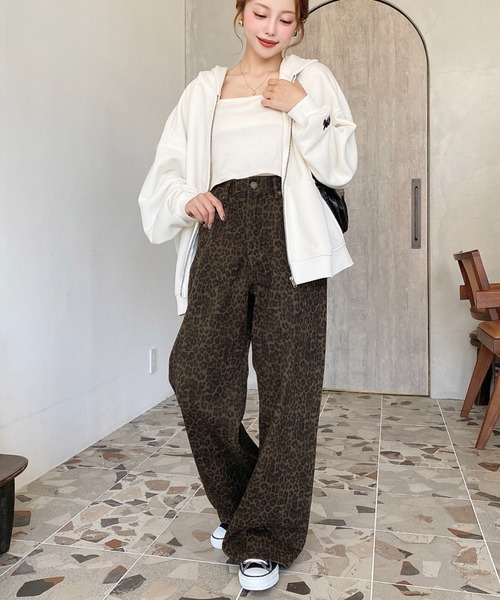 LOULOU select（ルルセレクト）の「レオパード柄ワイドパンツ