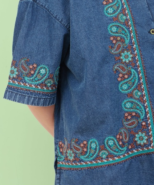 チチカカ(チチカカ)の「Rico ライトデニムペイズリー刺繍シャツ(シャツ/ブラウス・レディース・ブルー/オフホワイト/インディゴブルー・FREE)」の8枚目の写真