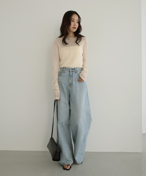 Freesia by andme(フリージアバイアンドミー)の「ニュアンスウェーブ刺繍シアー2wayトップス(Tシャツ/カットソー・レディース・チャコールグレー/アイボリー/ブラック・FREE)」の10枚目の写真